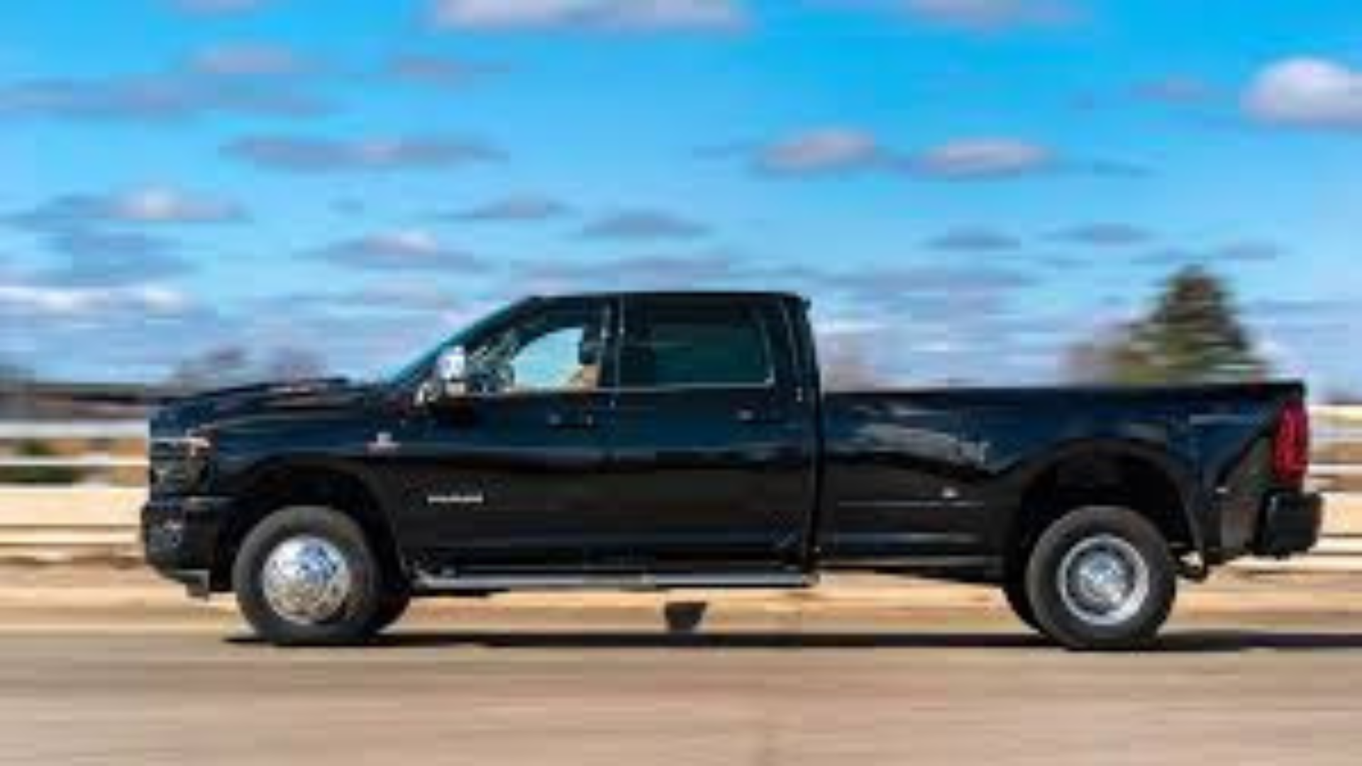 2025 Ram 3500 HD towing test